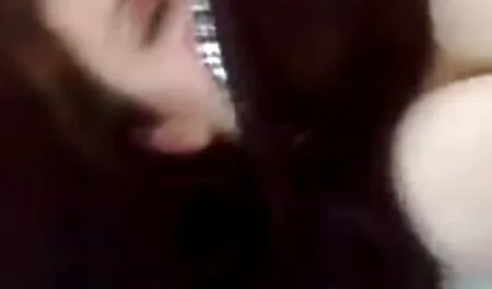 Tres amigas están en xxx peruana pijamas antes de acostarse
