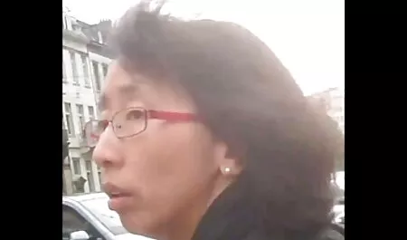 Seducir a la hentai duro joven monja del abuelo para ver dos