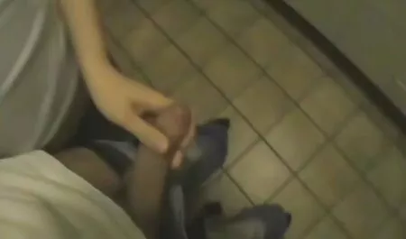 Rubia de hendidura en Gran recuento xnxx torbe anal