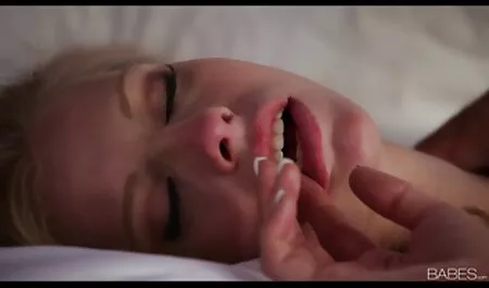 Cámara oculta en la mente de la esposa poringa xxx