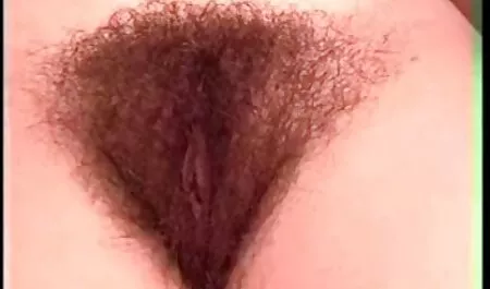 Profesor y su vecino tener la estudiante en la sofá videos de sexo xxx