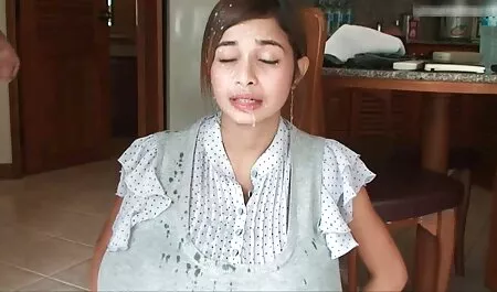 Ksiyushka ganó entre los videos de sexo en español dos ilyusha