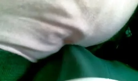 Hermana seduce hermano orgias gratis con lindo lengua