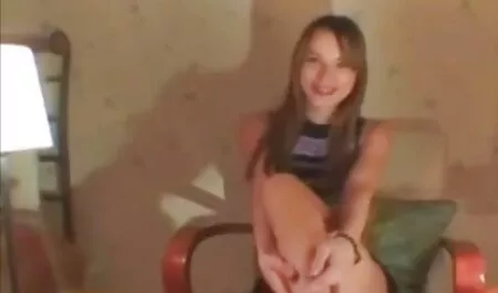 Asiático mi prima xxx con divine tetas
