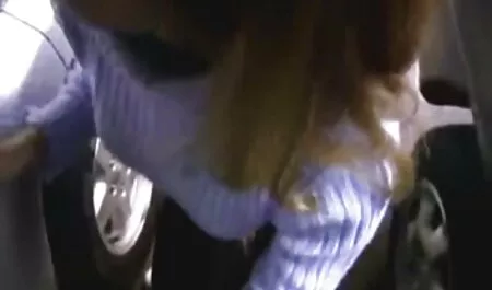 Dos hombres porni xnxx negros follan a un hombre blanco