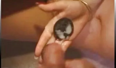 Mamá sabe trio anal que su hijo quiere su