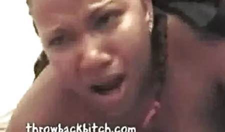 Rude ruso, lleno xnxx mi tia de gente en el granero